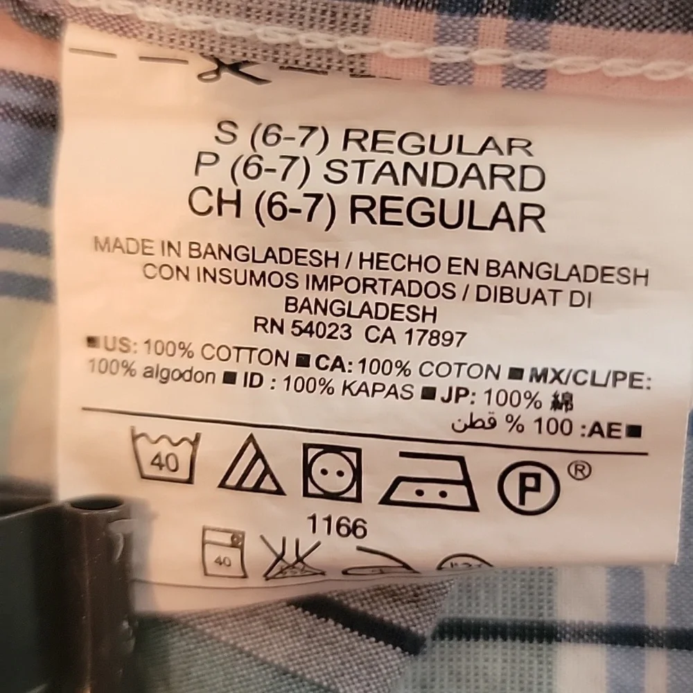 OLD NAVY **3 for $20 item** Boy's Blue Pink Plaid Casual Button Down Shirt S‎